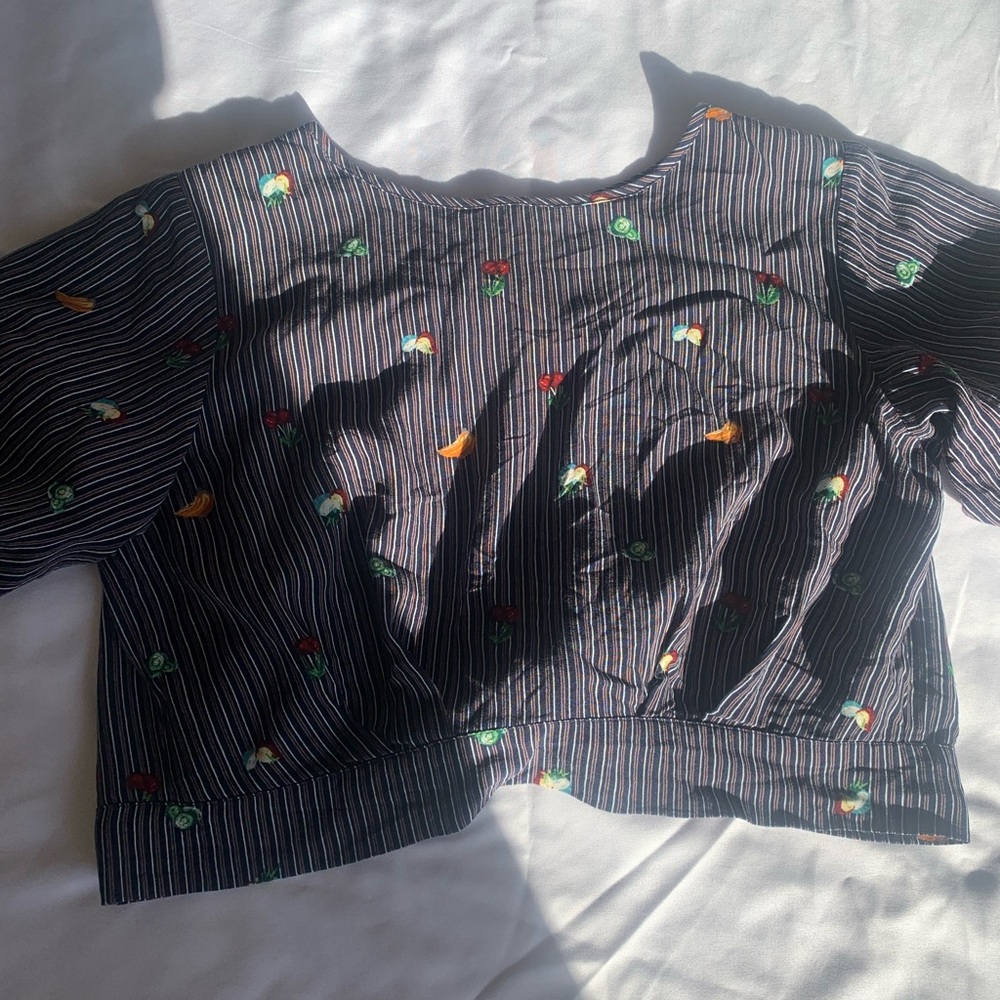 Cute crop top